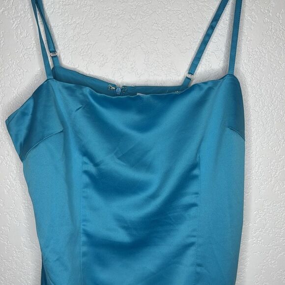 NWT More To Come Revolve Turquoise Feathers Mini Dress Large - Picture 4 of 13